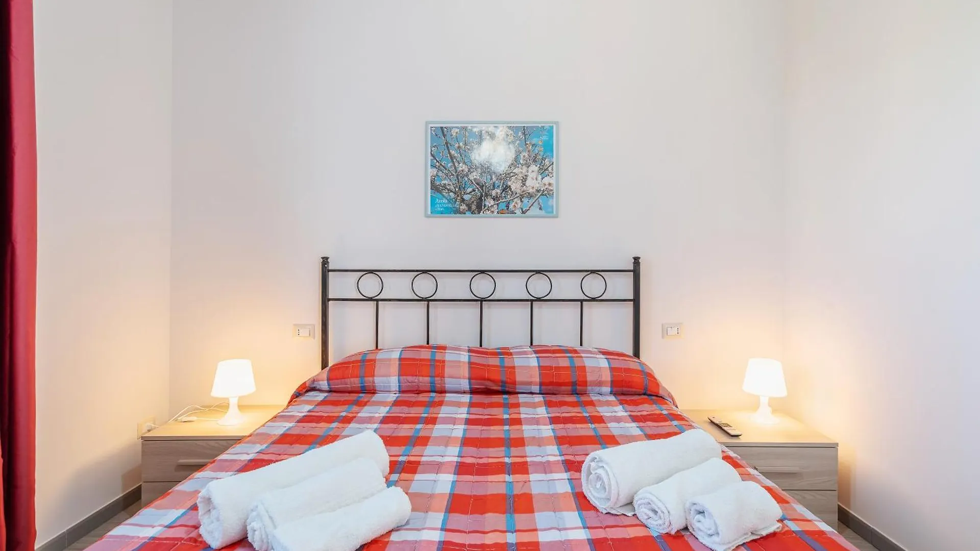 Leverblu House And Rooms Avola Guest house